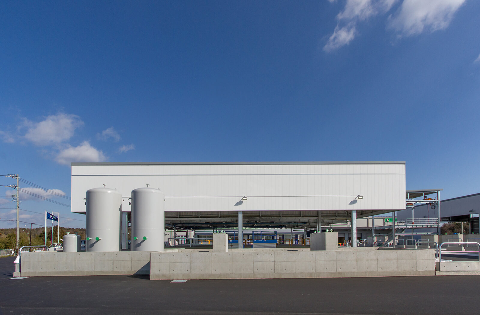 高圧ガス工業(株) 津工場